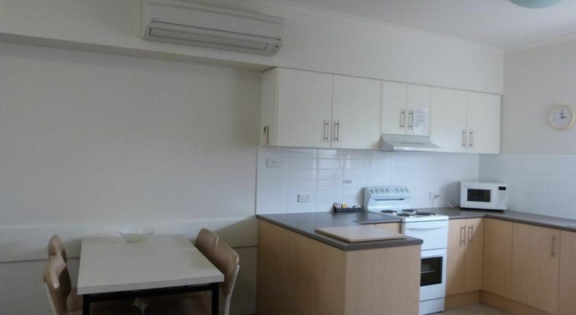 Glenelg Holiday Apartments - Corfu Adelaida Exterior foto
